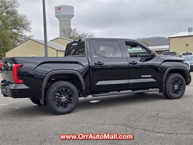2024 Toyota Tundra 4WD 4WD SR5 CrewMax 5.5' Bed (SE)