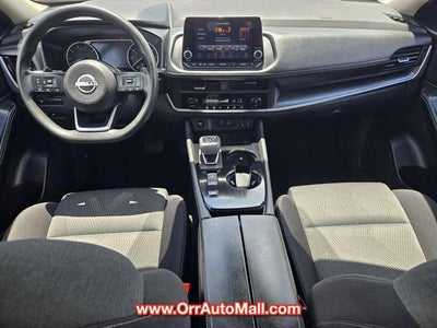 2024 Nissan Rogue FWD SV