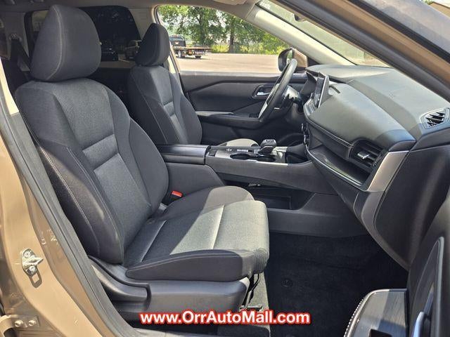 2024 Nissan Rogue FWD SV