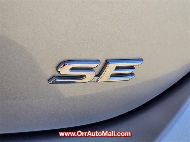 2018 Toyota Camry SE Auto (SE)