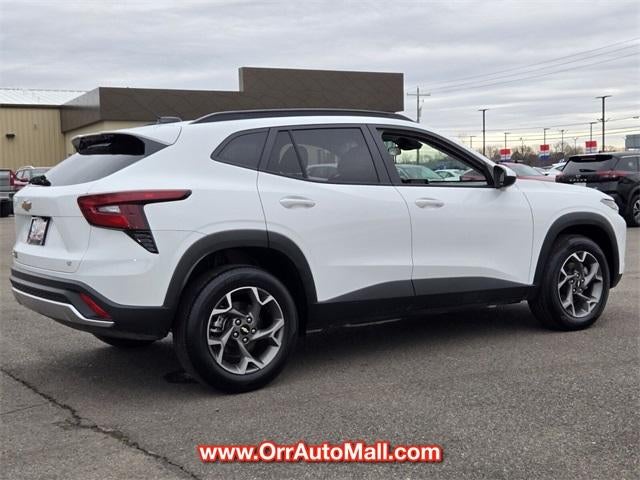 2025 Chevrolet Trax FWD 4dr LT
