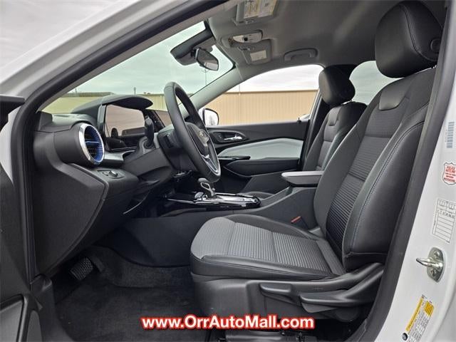 2025 Chevrolet Trax FWD 4dr LT