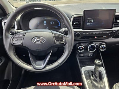 2025 Hyundai VENUE Limited IVT