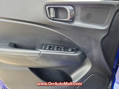 2025 Hyundai VENUE Limited IVT