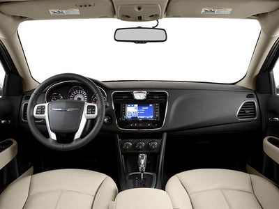 2014 Chrysler 200 4dr Sdn LX