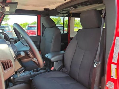 2015 Jeep Wrangler Unlimited 4WD 4dr Sport