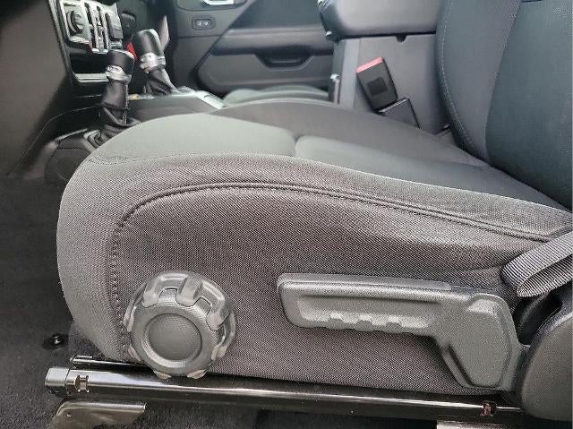 2020 Jeep Wrangler Unlimited Sahara 4x4