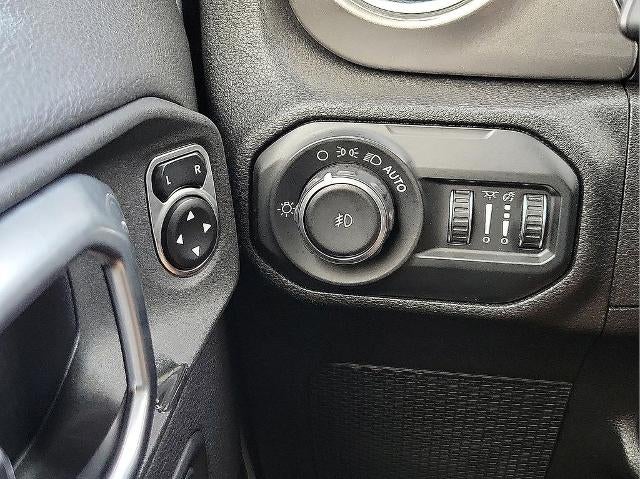 2020 Jeep Wrangler Unlimited Sahara 4x4