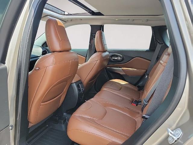 2019 Jeep Cherokee Overland 4x4
