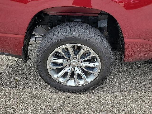 2023 RAM 1500 Laramie 4x4 Crew Cab 5'7" Box