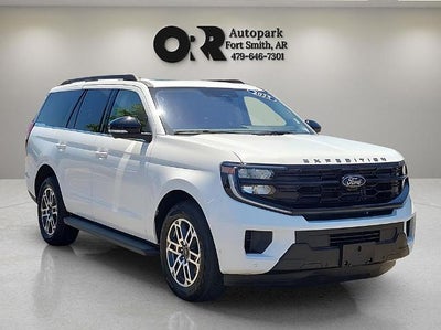 2025 Ford Expedition Active 4x4