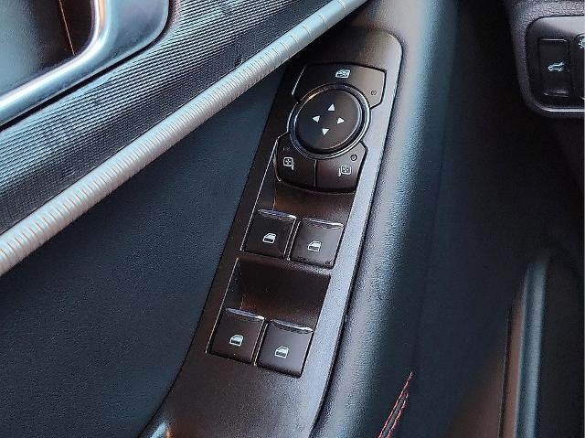 2025 Ford Explorer ST-Line 4WD