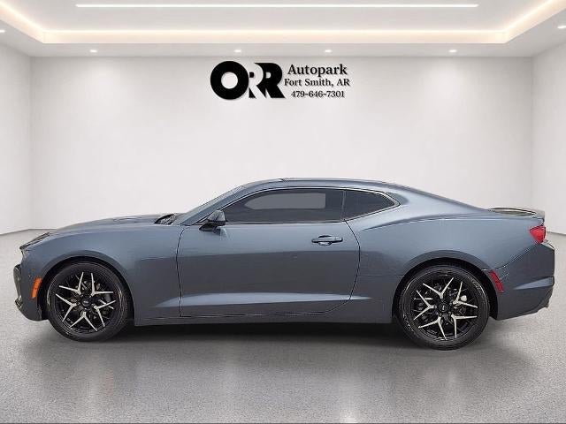 2023 Chevrolet Camaro 2dr Coupe 1LS
