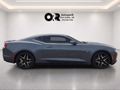 2023 Chevrolet Camaro 2dr Coupe 1LS