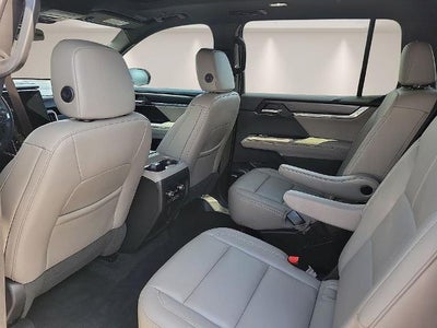 2024 GMC Acadia FWD Elevation