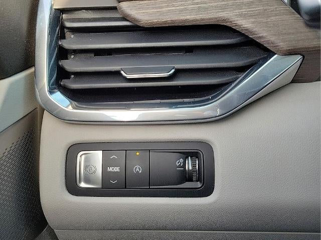 2024 GMC Acadia FWD Denali