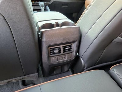 2024 GMC Canyon Crew Cab Short Box 4-Wheel Drive AT4