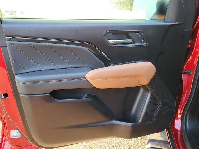 2024 GMC Canyon Crew Cab Short Box 4-Wheel Drive AT4