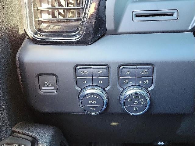 2023 GMC Sierra 1500 Crew Cab Short Box 4-Wheel Drive AT4