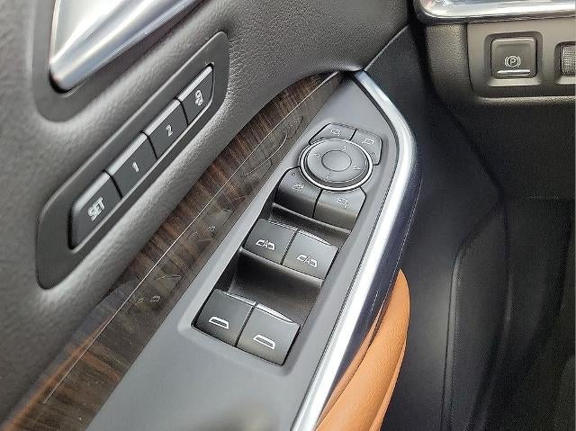 2021 Cadillac XT4 AWD 4dr Premium Luxury