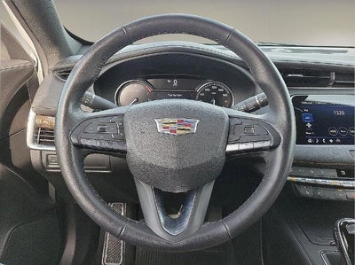 2021 Cadillac XT4 AWD 4dr Premium Luxury