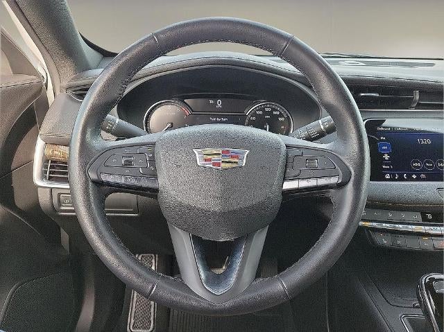 2021 Cadillac XT4 AWD 4dr Premium Luxury