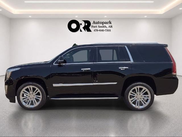 2020 Cadillac Escalade 4WD Luxury
