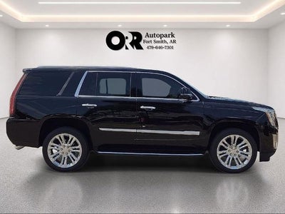 2020 Cadillac Escalade 4WD Luxury
