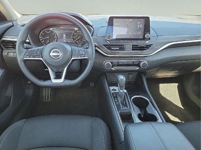 2024 Nissan Altima 2.5 SV Sedan