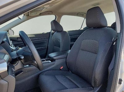 2024 Nissan Altima 2.5 SV Sedan