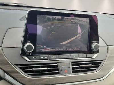 2025 Nissan Altima SV FWD
