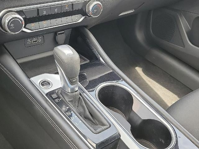 2023 Nissan Altima 2.5 SV Sedan