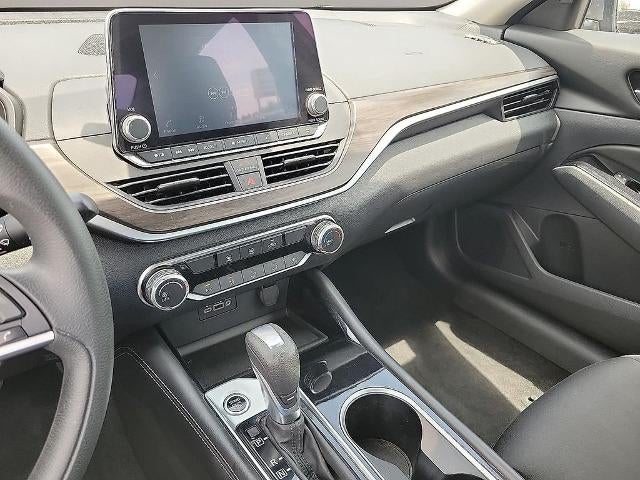 2023 Nissan Altima 2.5 SV Sedan