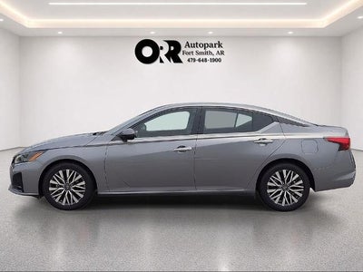 2023 Nissan Altima 2.5 SV Sedan