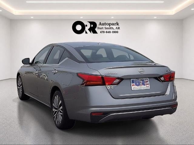 2023 Nissan Altima 2.5 SV Sedan