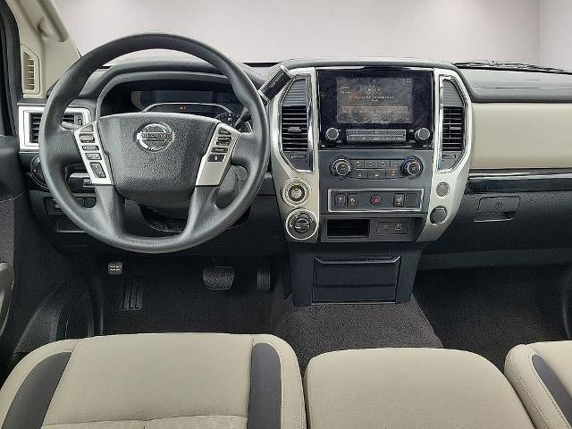 2021 Nissan Titan 4x4 Crew Cab SV