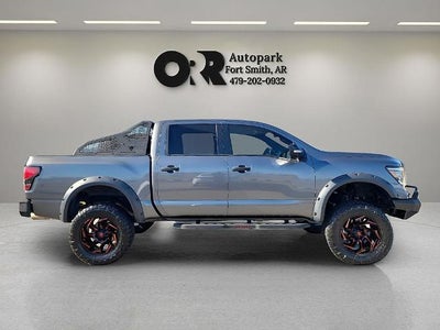 2023 Nissan Titan 4x4 Crew Cab PRO-4X