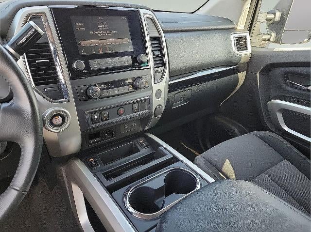 2024 Nissan Titan 4x2 Crew Cab SV