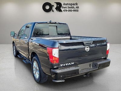 2024 Nissan Titan 4x2 Crew Cab SV