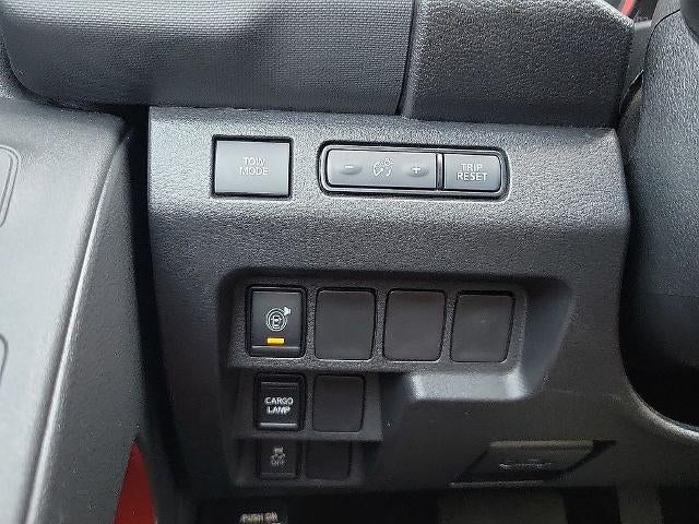 2024 Nissan Frontier Crew Cab 4x2 PRO-X