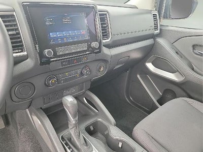 2024 Nissan Frontier Crew Cab 4x2 SV
