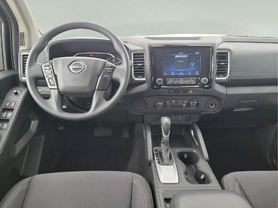 2024 Nissan Frontier Crew Cab 4x2 SV