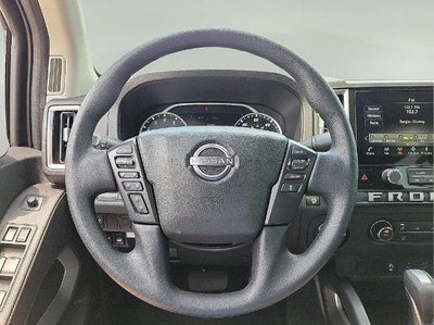 2025 Nissan Frontier Crew Cab 4x4 SV