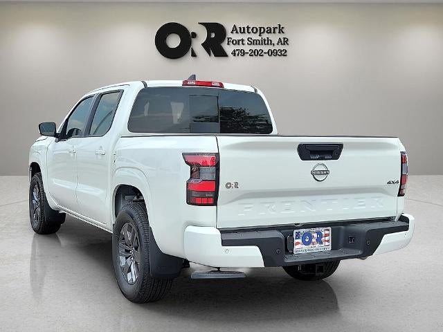 2025 Nissan Frontier Crew Cab 4x4 SV