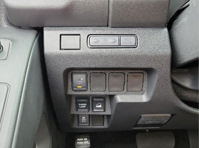 2025 Nissan Frontier Crew Cab 4x4 SV