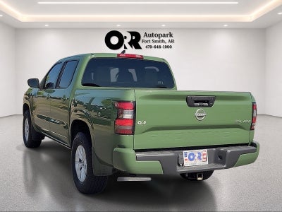 2024 Nissan Frontier Crew Cab 4x4 SV