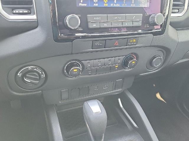 2024 Nissan Frontier Crew Cab 4x4 SV