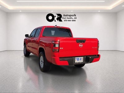 2024 Nissan Frontier Crew Cab 4x4 SV