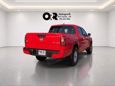 2024 Nissan Frontier Crew Cab 4x4 SV