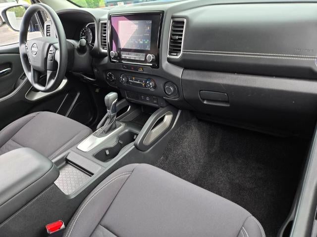 2024 Nissan Frontier Crew Cab 4x4 SV
